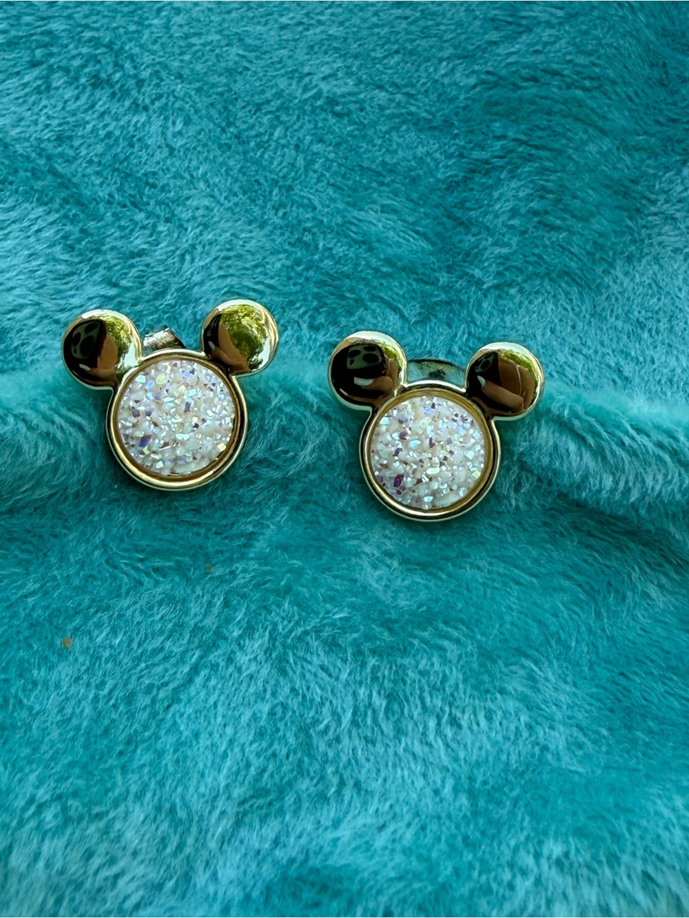 Disney Gold Mickey-Earrings